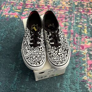 Tribe Called Quest Vans Black and White Text Print Sneakers